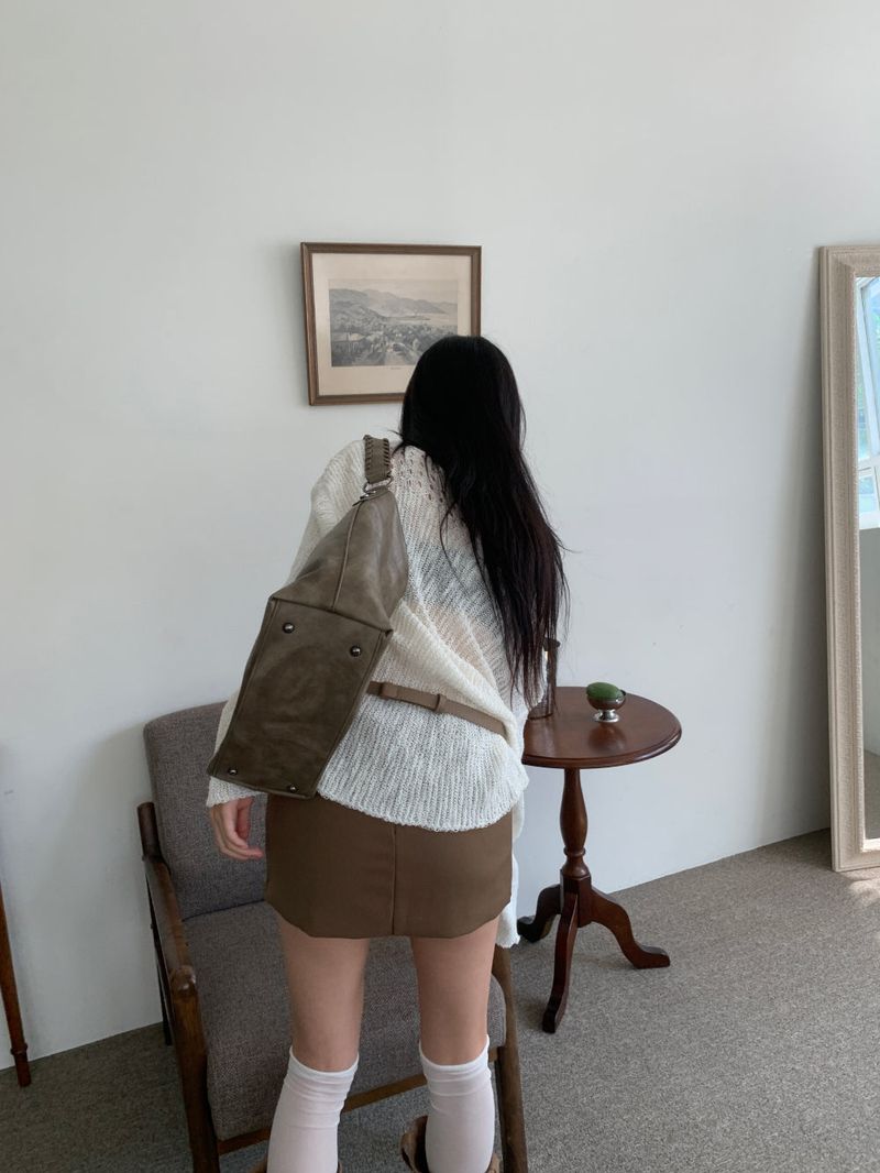 Demay Modern Basic Belt Mini Skirt