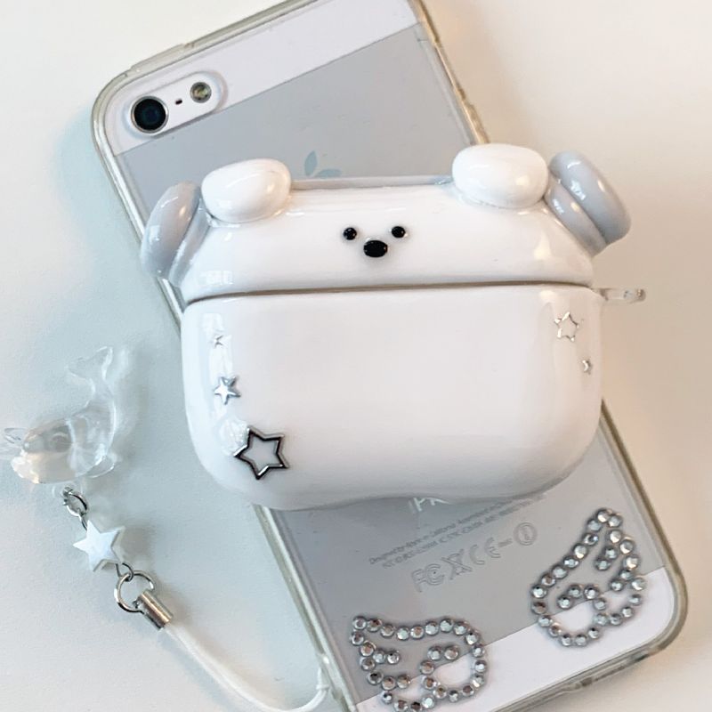saltyhouse（ソルティハウス）の「【MADE】 ホワイトドッグAirPodsケース（スマホグッズ/小物）」