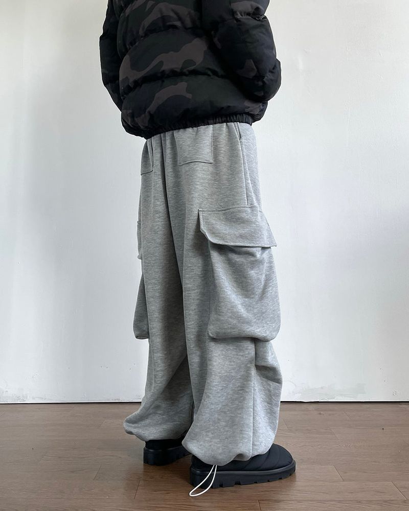 May Big Cargo Napping Sweatpants