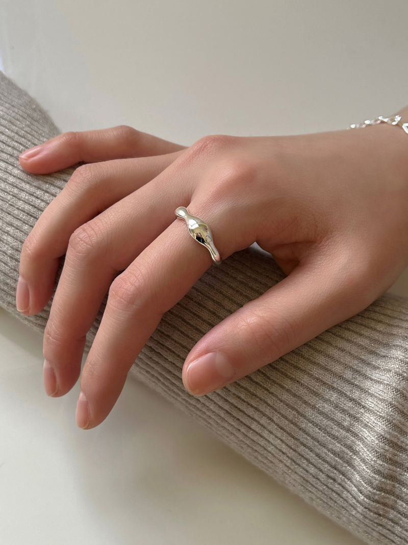 mattoi（マットゥア）の「バンピーリング (シルバー) *1PCS（アクセサリー）」