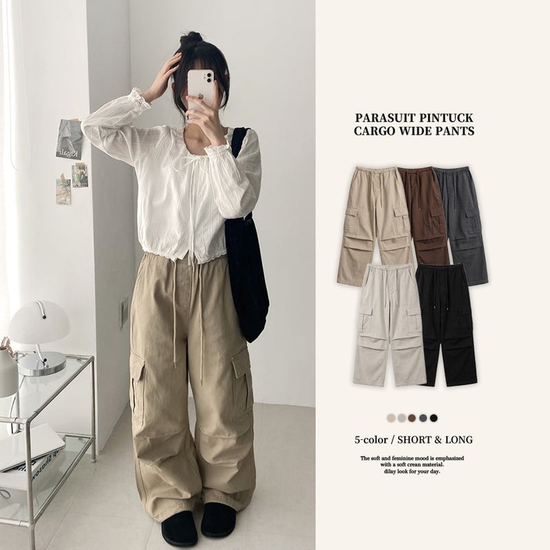 hijjoo（ハイチュー）の「ダズニーピンタックパラシュートカーゴワイドパンツ [ロング & ショート]（パンツ）」