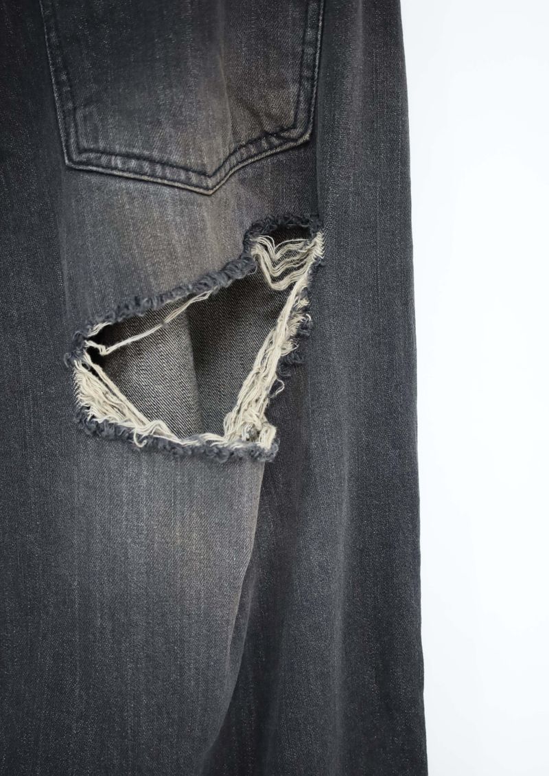 (UNISEX)Torn Twilight black Denim