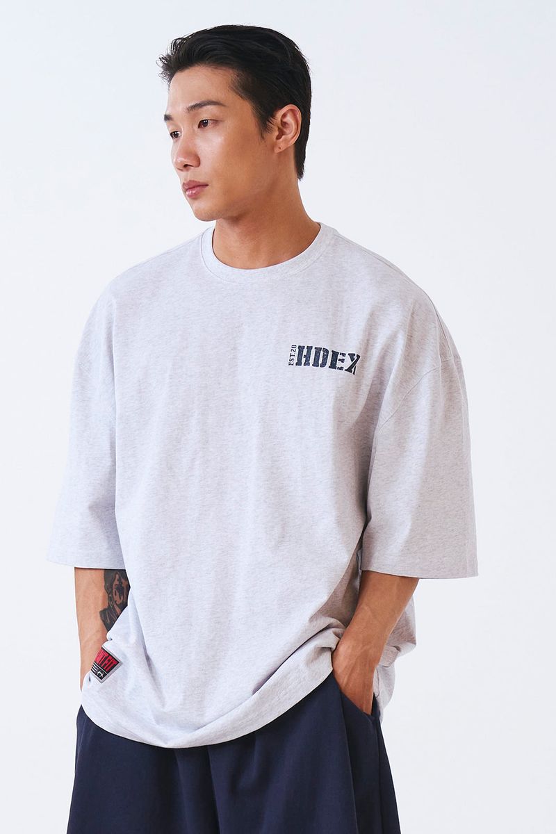 Core Small Logo Giant Fit Short Sleeve Melange White
