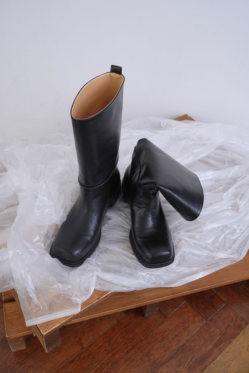 Square half boots