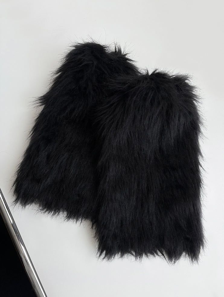 Wolf Fur Leg Warmers