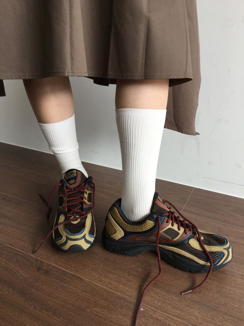 DUGGY（ダギー）の「プレーンゴルジニーソックス (4color)（ファッション小物）」