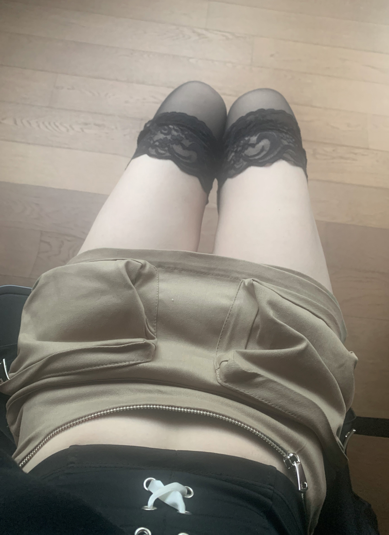 Focus y2k Zipper Cargo Skirt (light beige)