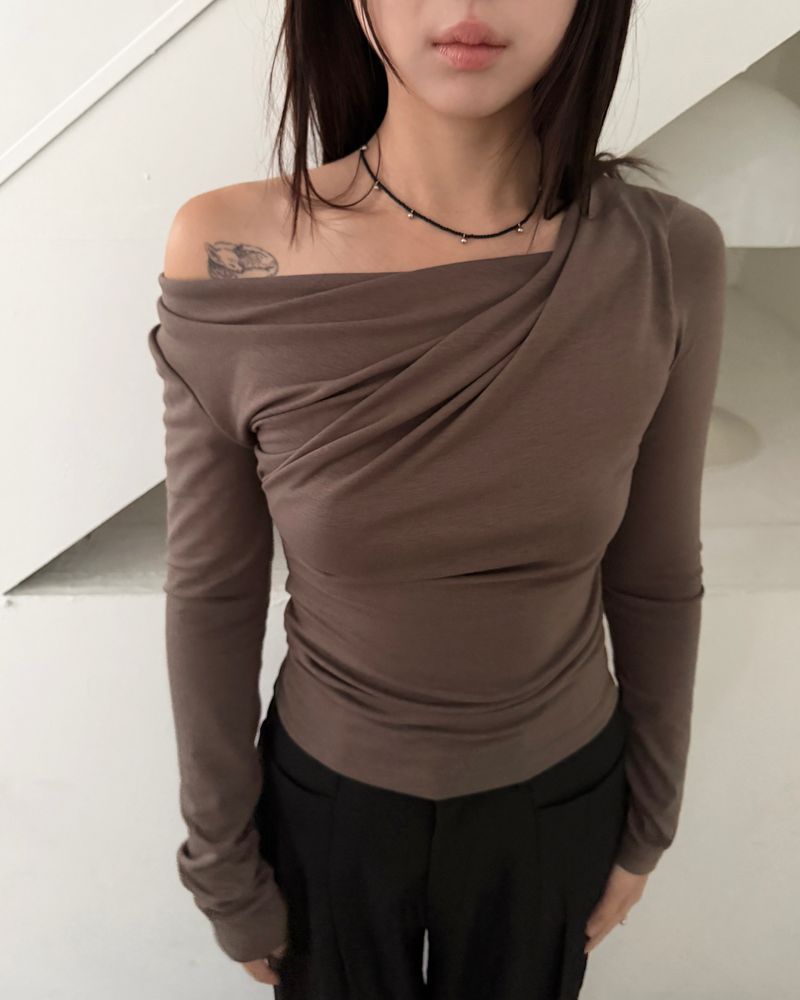 Tiny Beat Necklace
