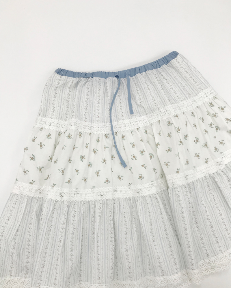 YWD COLOR-BLOCK FLORAL SKIRT (2color)
