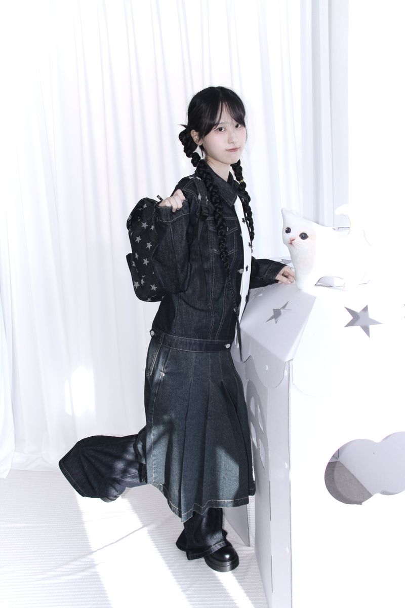 star pattern denim pocket backpack