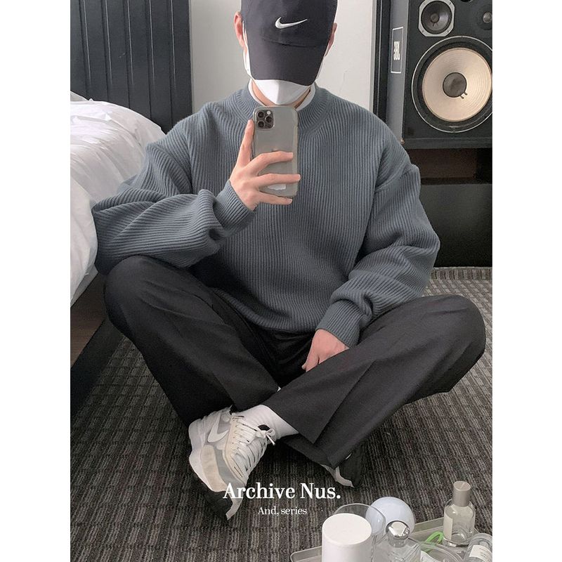 Nus. Signature Heavy Knit