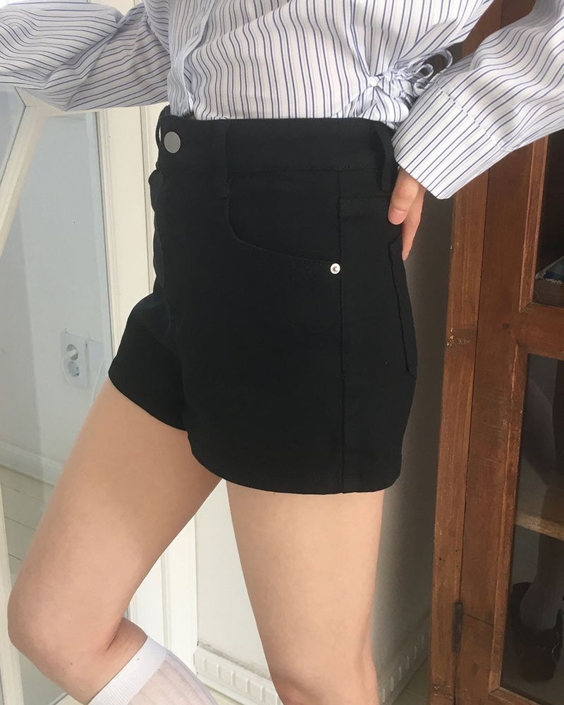 Quran Hip Padding Shorts