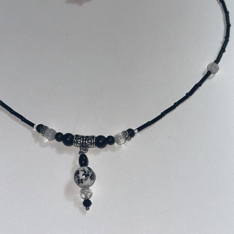白雲 Cats Eye Gemstone Beads Necklace