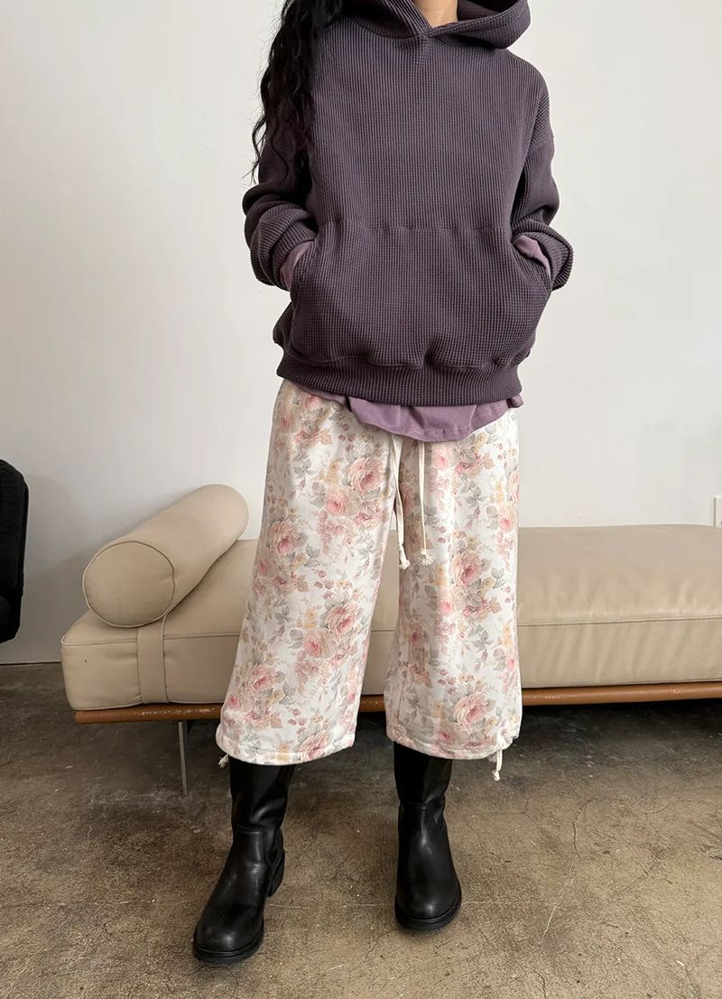 floral sweat crop pants