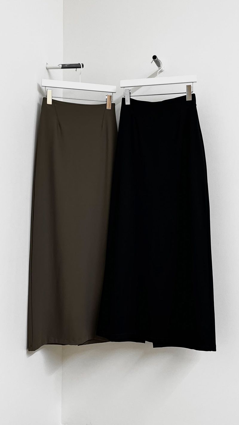 STITCH MAXI SKIRT
