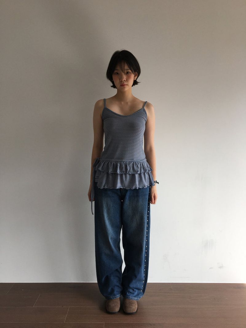 DUGGY（ダギー）の「[SET]バイブナシ + フリルラップスカート (3color)（セットアップ）」