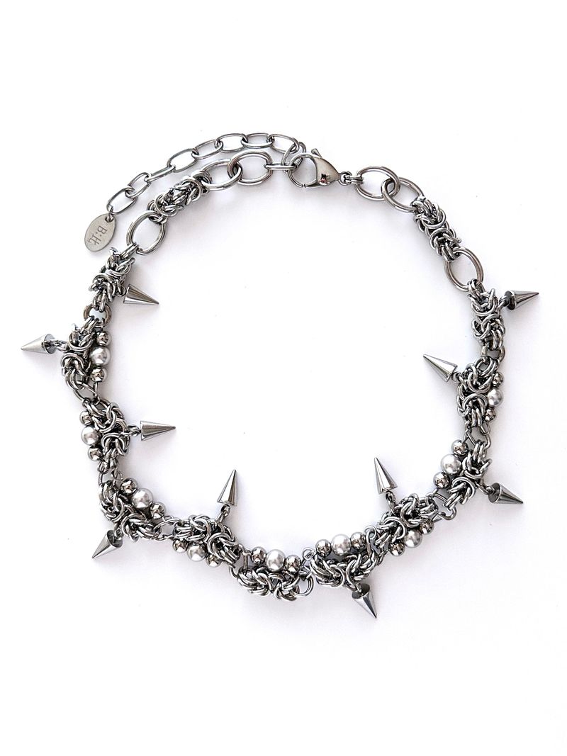 Nuclear Pearl O-ring Horn Connection Necklace