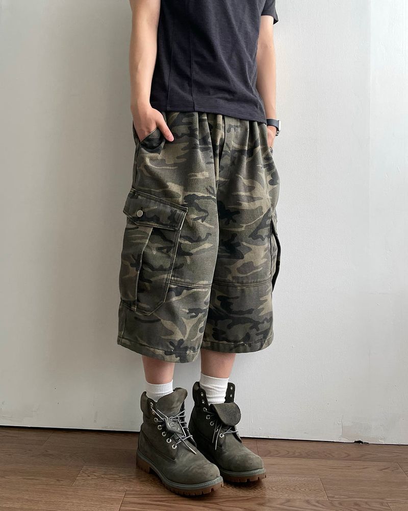 IDF（アイディーエフ）の「ドリル カモ バミューダ パンツ（パンツ）」