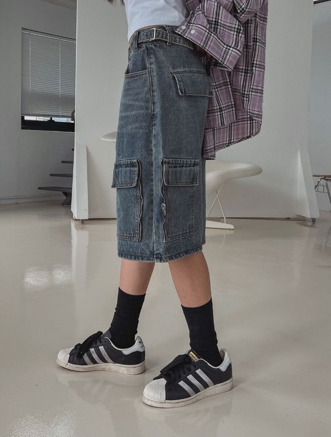 Zipper Two Way Cargo Bermuda Pants