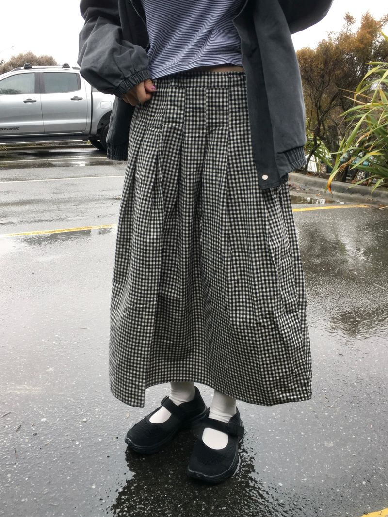 Preppy Vintage Check Skirt (2c)