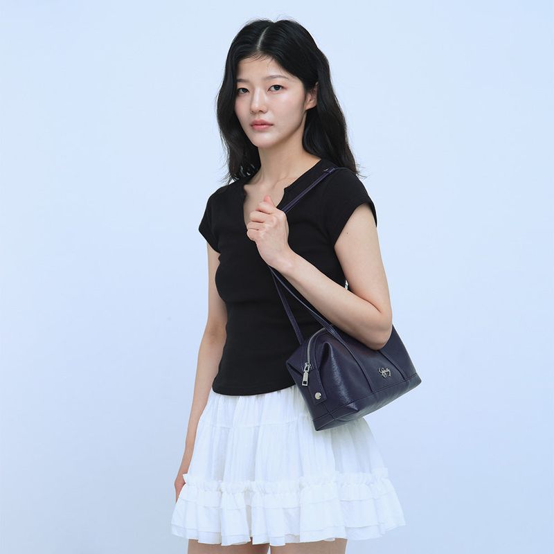 C CURLY LOGO SQUARE BAG_PURPLE