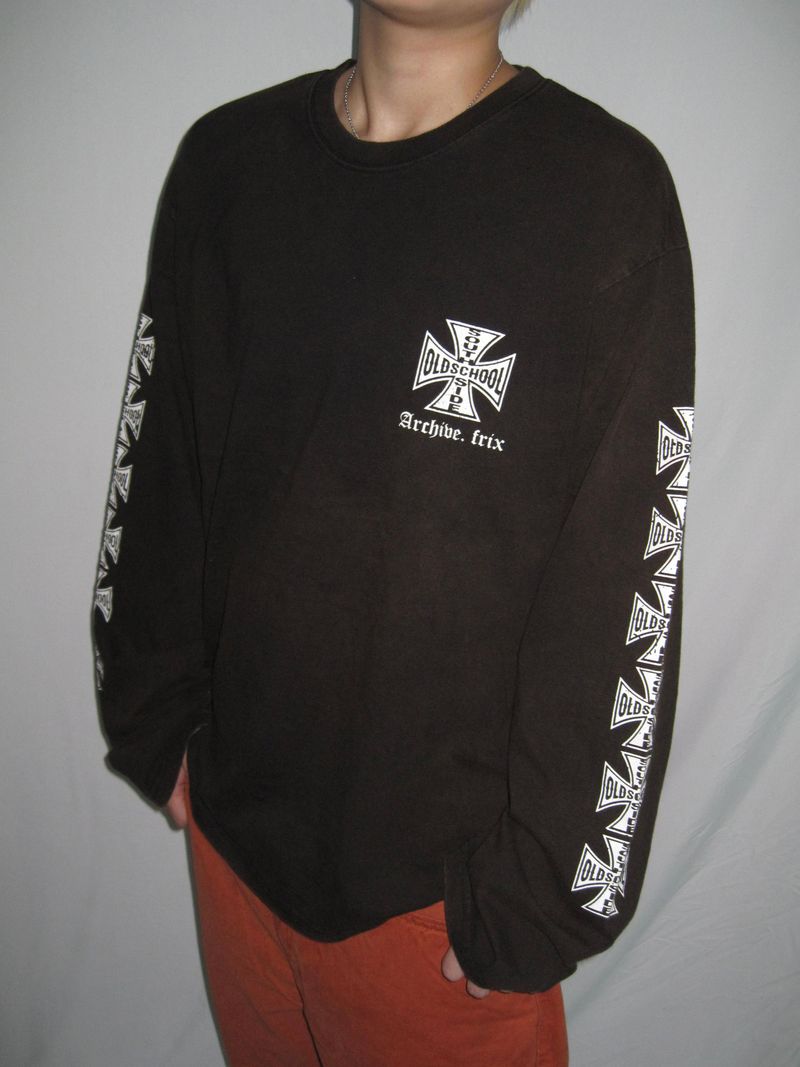 Mokey（モーキー）の「Old School Long Sleeve T-Shirt（Tops）」