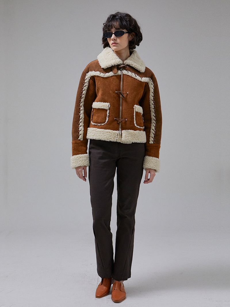 [LINE] Stitched Shearling Mustang