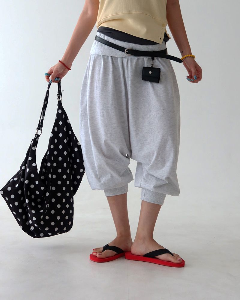 Delight-J(ディライトジェイ)の「Roll-up Harem Baggy Aladdin Half-length Shorts(Pants)」