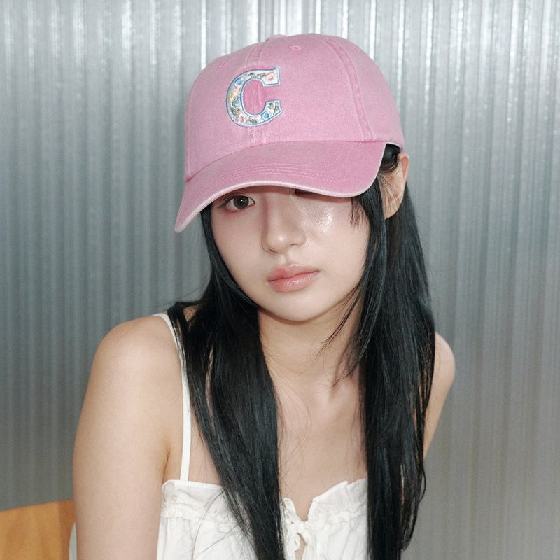 ALLINCOMPLETE（オールインコンプリート）の「フラワーC ウォッシングボールキャップ (Pink)（帽子）」