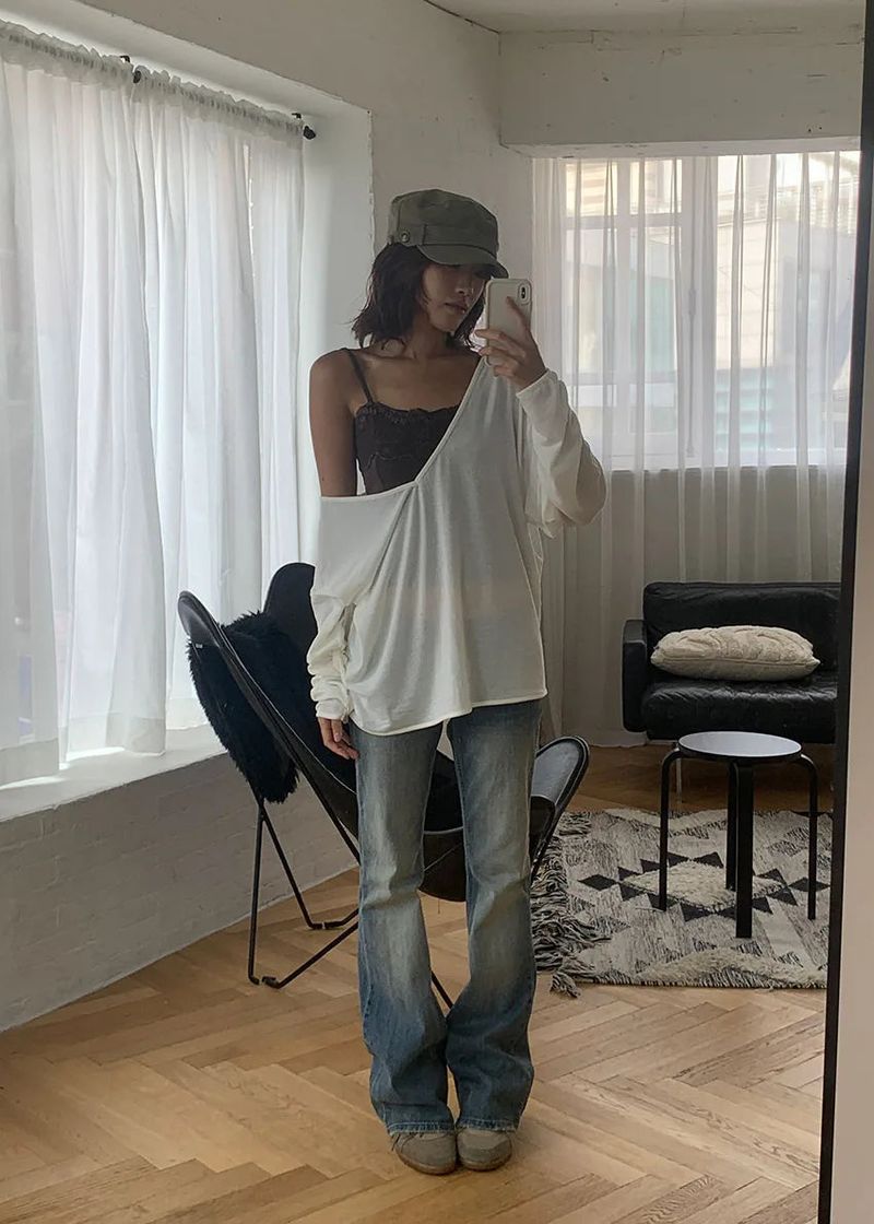 LOW FLARE BOOTS CUT DENIM