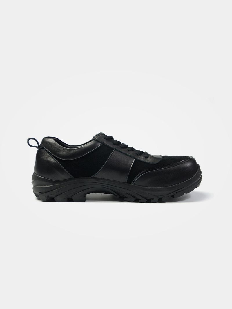 【MADE】Uven, Black