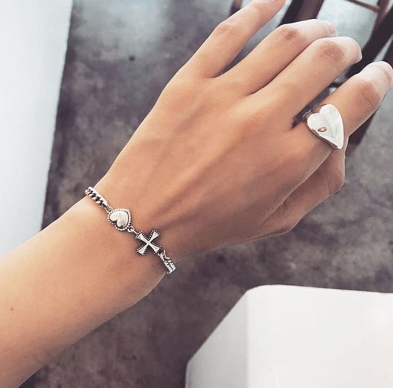 HEART RING