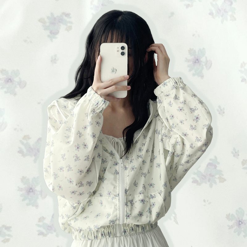 hijjoo（ハイチュー）の「Flower🌼Hooded Zip-Up Windbreaker Jumper（Jackets/Outerwear）」