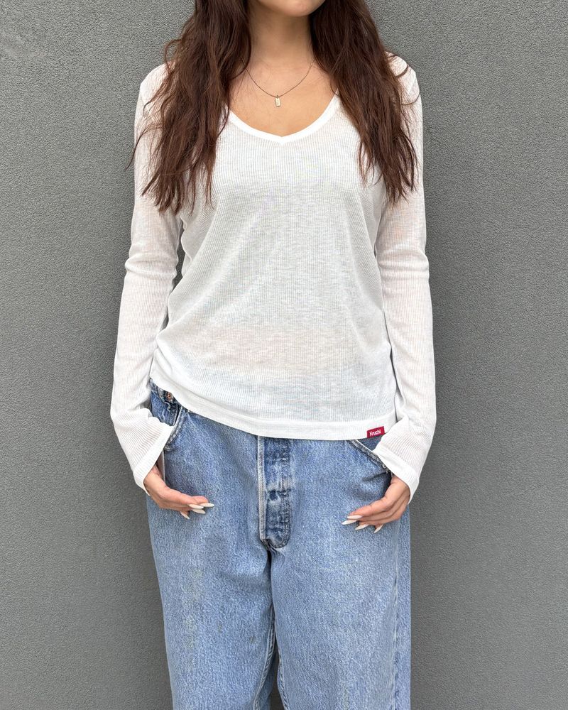 Vネックロングスリーブトップ (WHITE) ウィンメンズ