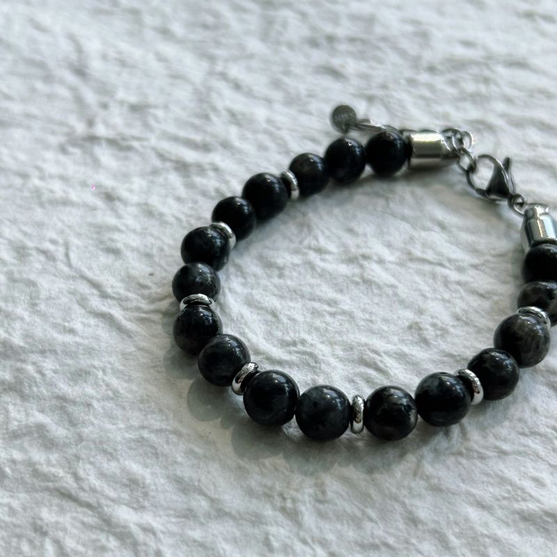 Irregular Beaded Layer Bracelet