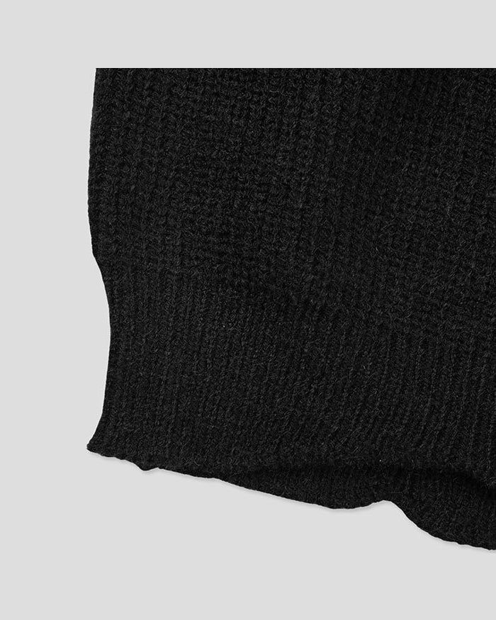 (UNISEX) Studs Over Knit