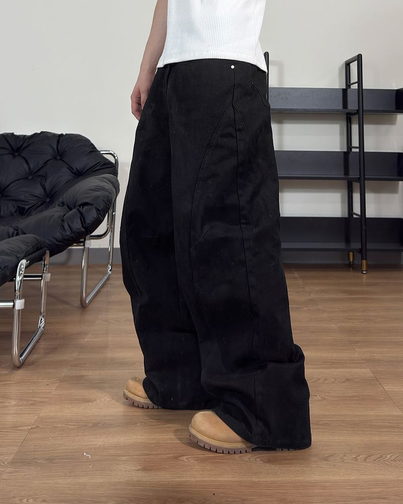 Orbit cut wide cotton pants