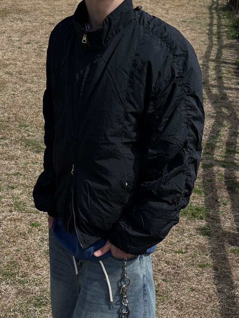 Gale Shirring Windbreaker (2 Colors)
