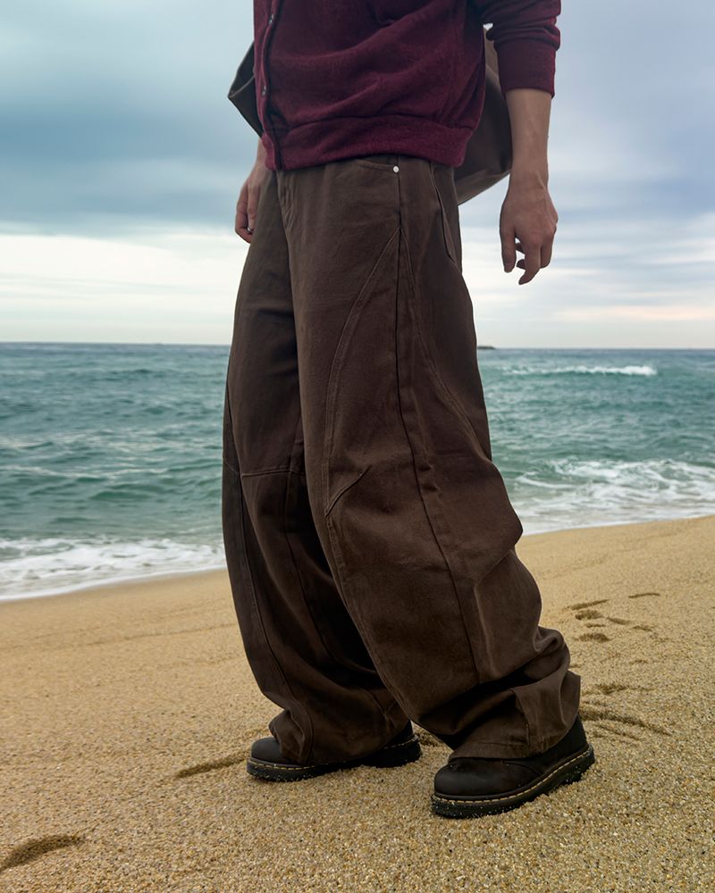 JIIGEUM（ジグム）の「Orbit cut wide cotton pants（Pants）」