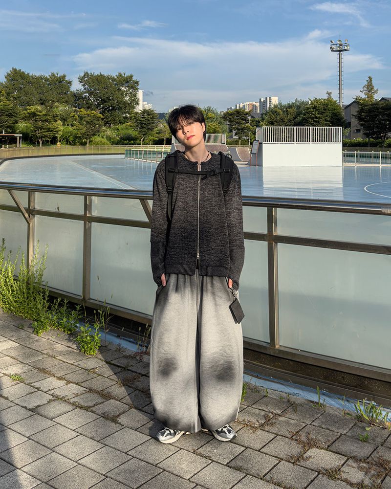 Angle Knit Zip-up with Hand Warmers