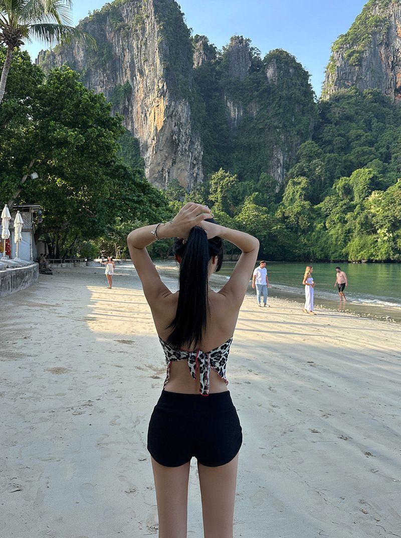 cookie-banded shorts