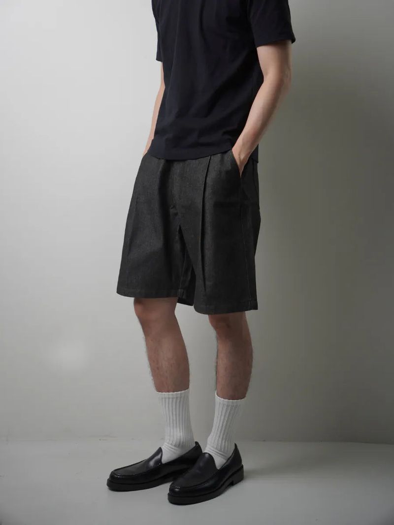 PT8 Pleated Denim Shorts