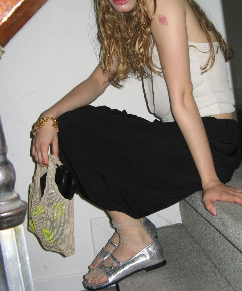 Toe 0051. Finger Sandals - 2colors