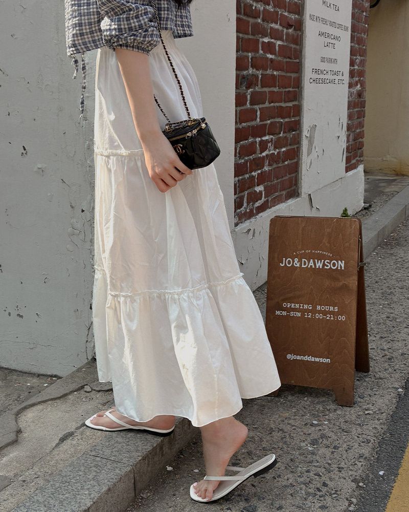 Pou Frill Long Skirt