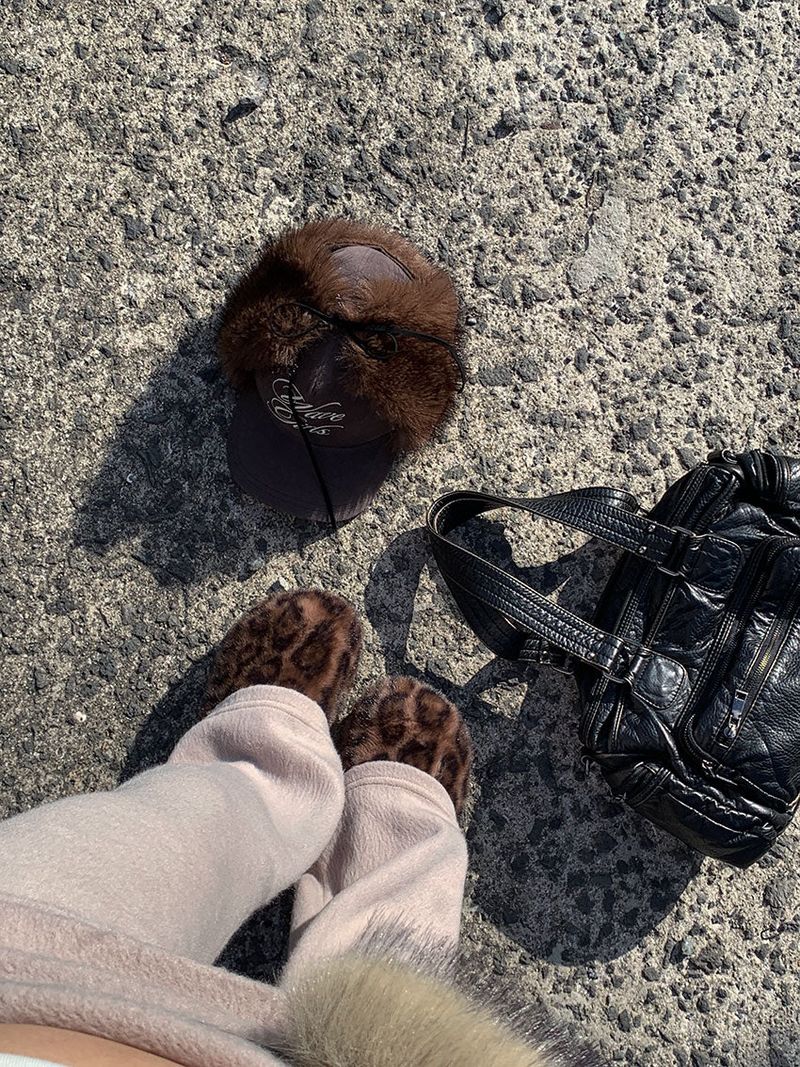 LEOPARD FUR SLIPPERS