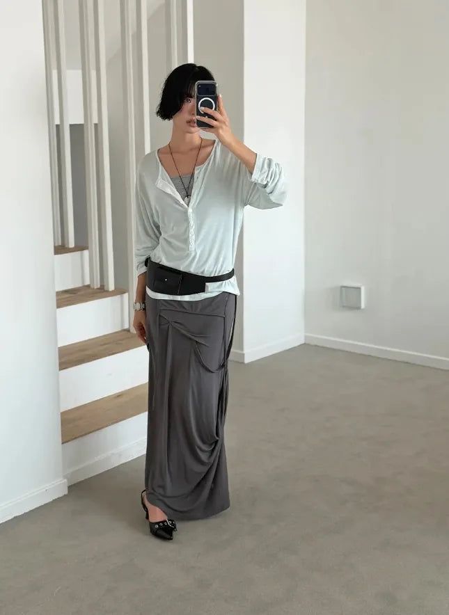 CURVE LINE SLIM SLEEVELESS