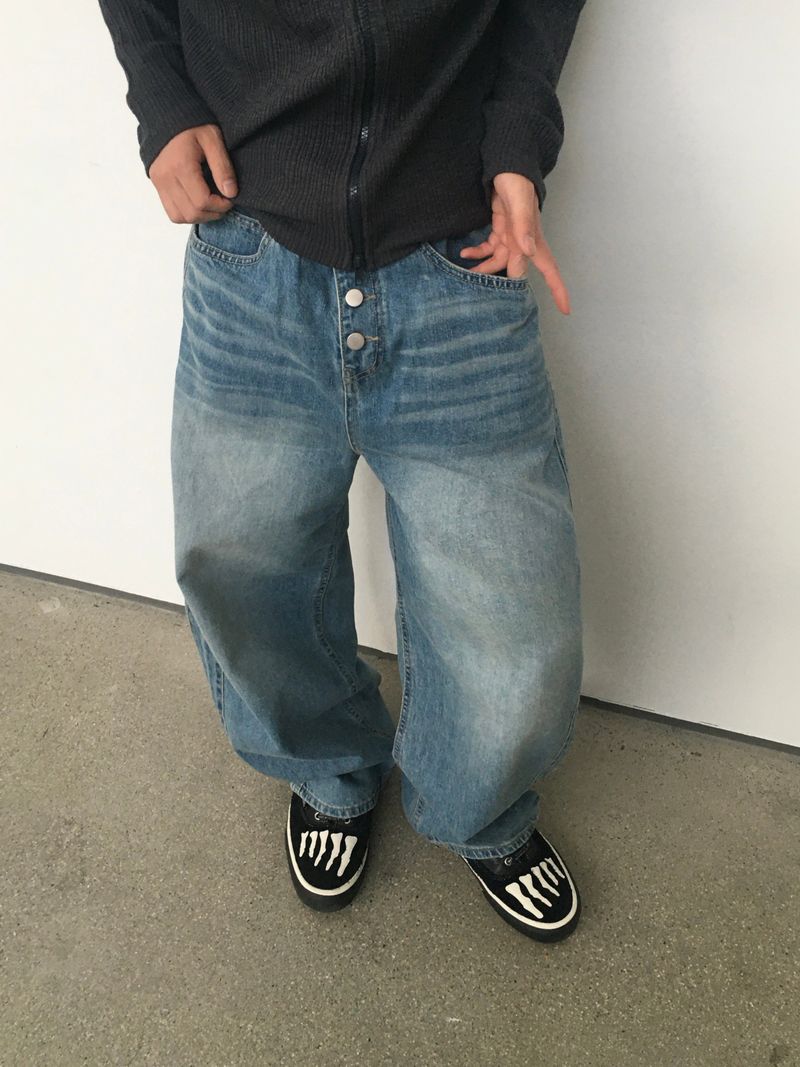 Arne Button Fly Curved Denim Pants