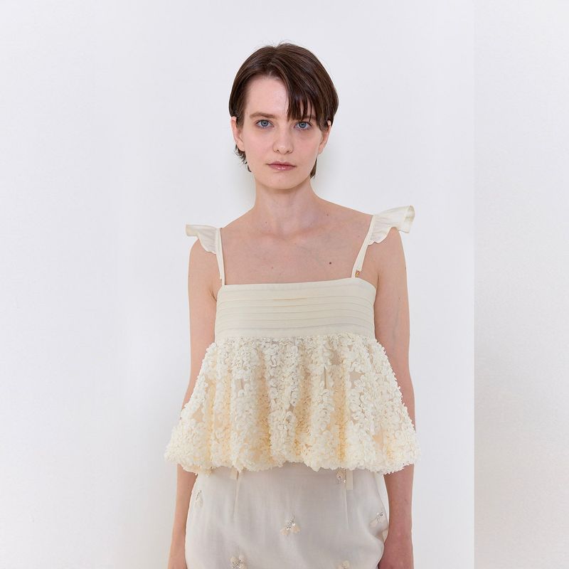 Balloon Cropped Blouse Top_(Black / Ivory)