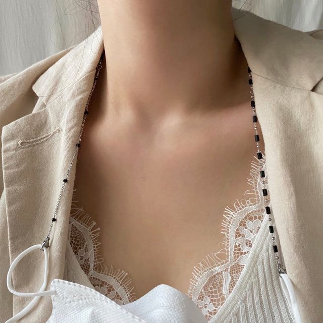 ub Mask Strap Two-Way Black Choker Necklace