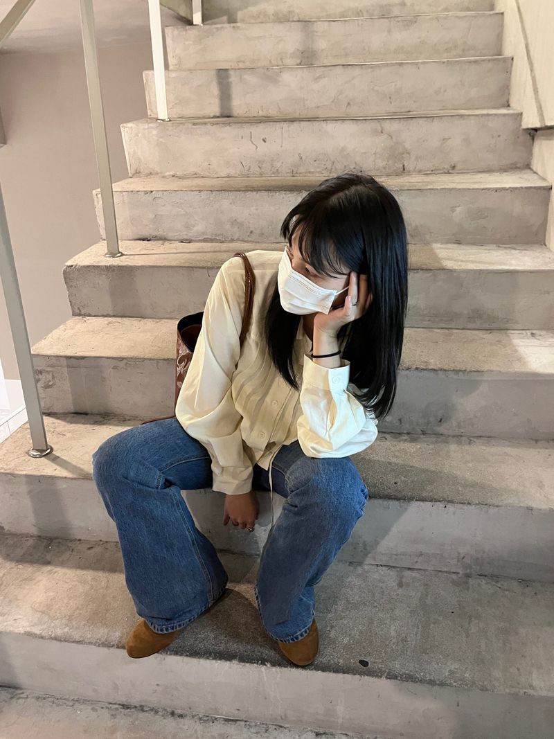 Lumiere string pintuck blouse